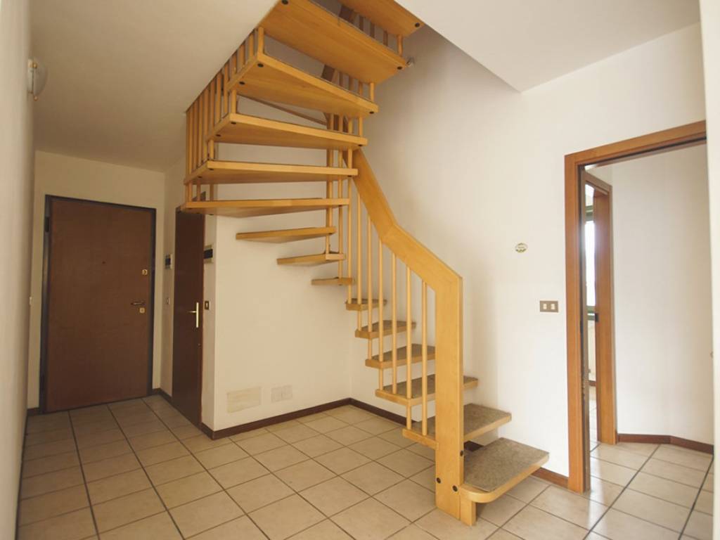 Appartamento via cesare battisti 41, comano terme