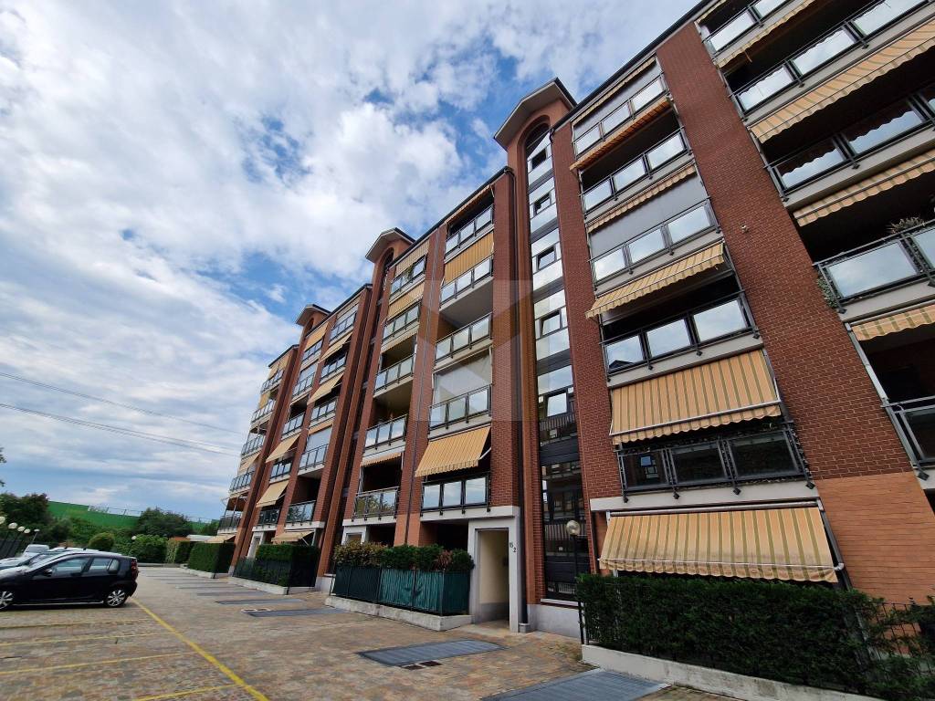 CONDOMINIO