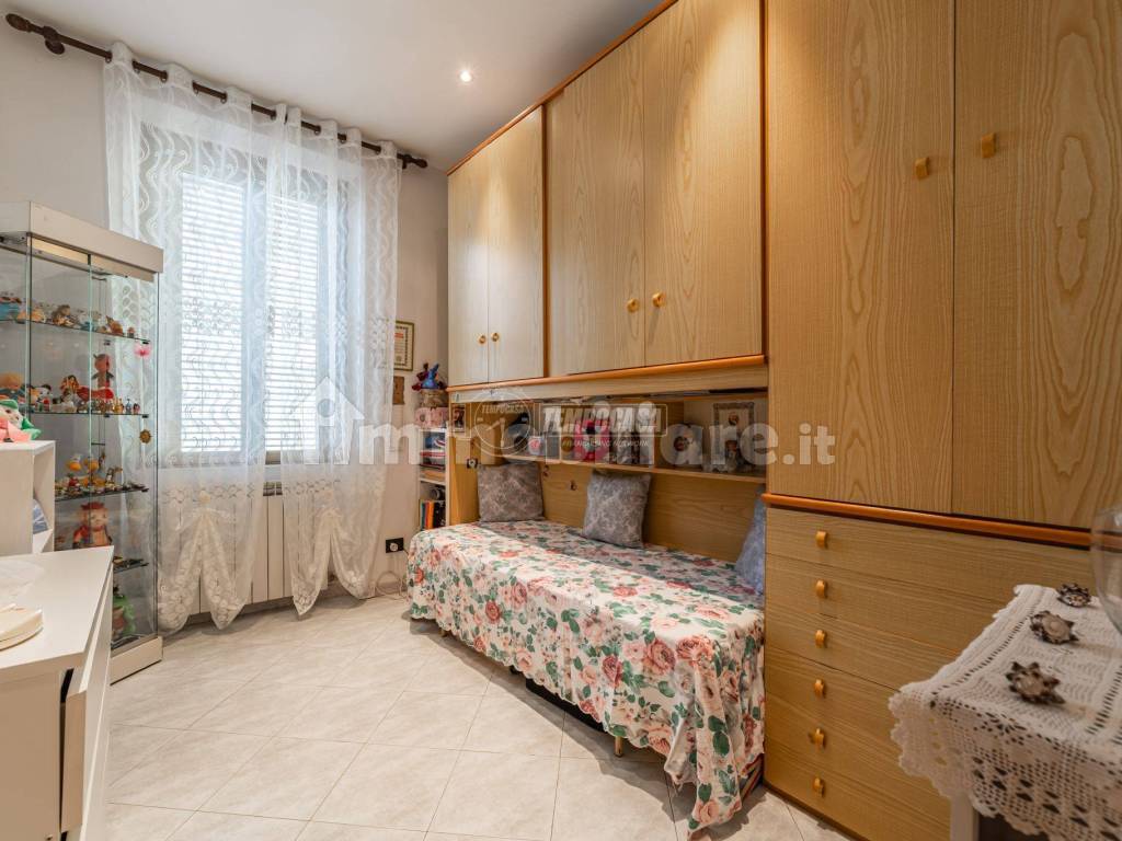 Vendita Appartamento Milano. Quadrilocale in via Adriano 4. Buono stato ...