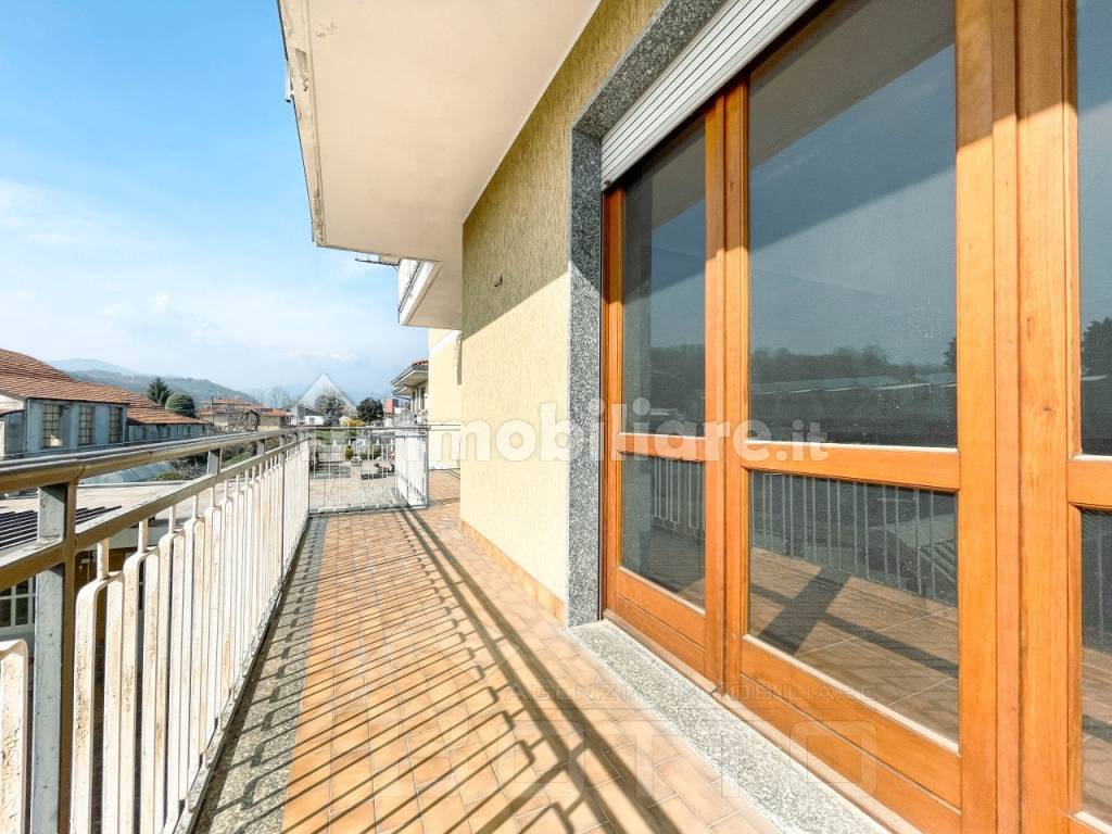 appartamento vendita gozzano balcone wmk 0