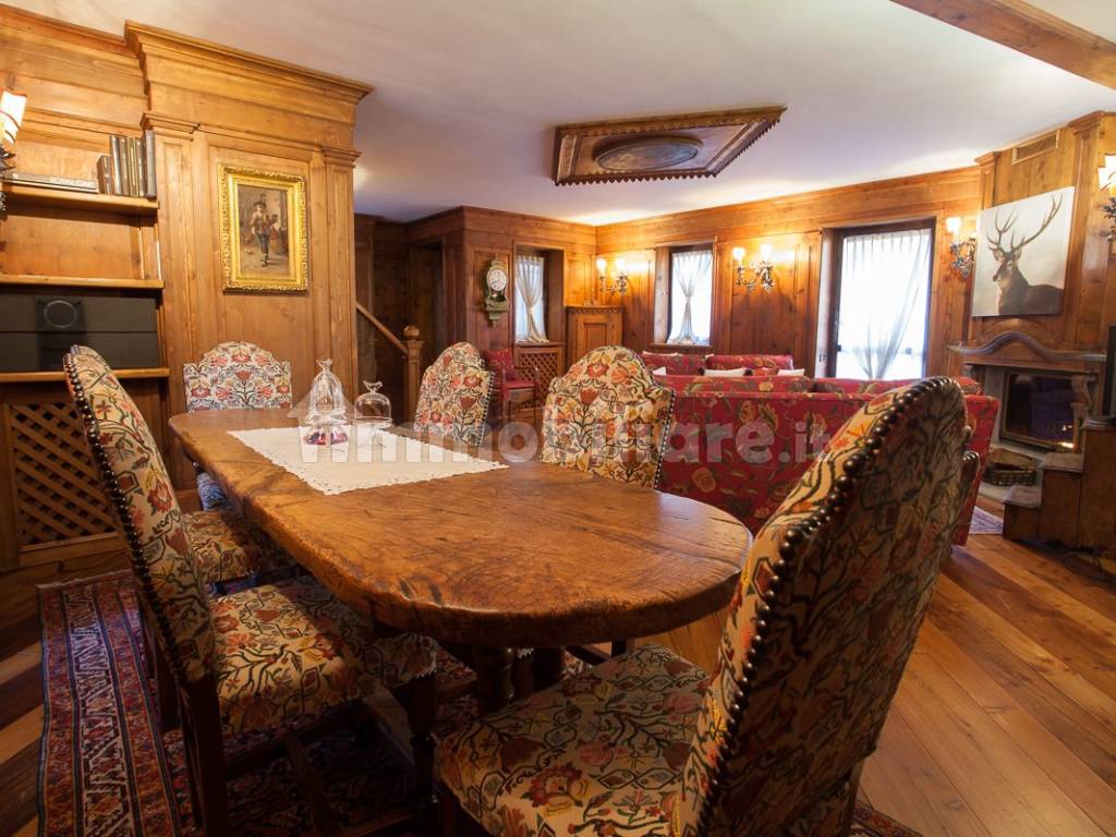 LUXURY CHALET IN COURMAYEUR AFFITTO