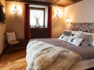 LUXURY CHALET IN COURMAYEUR AFFITTO