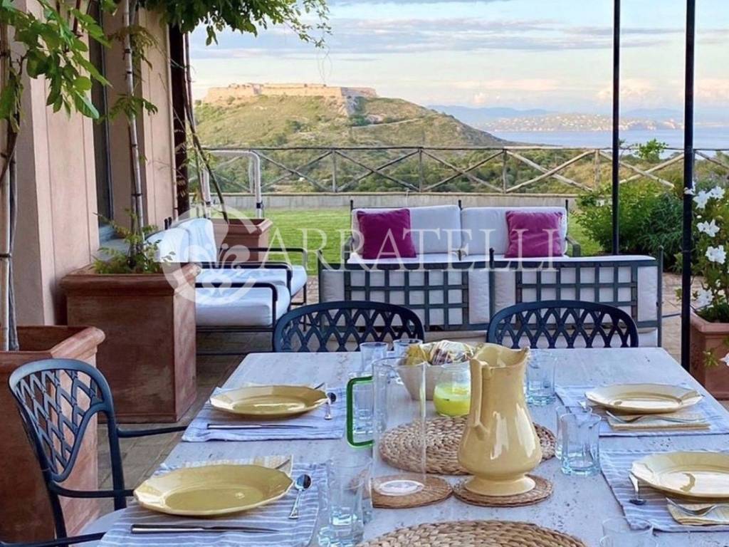 Villa con Piscina a Porto Ercole