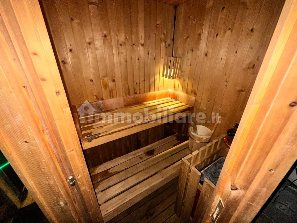 SAUNA