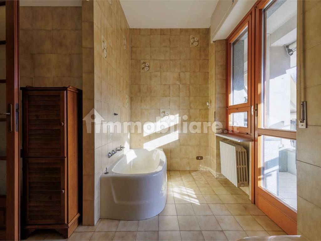 BAGNO 3° PIANO