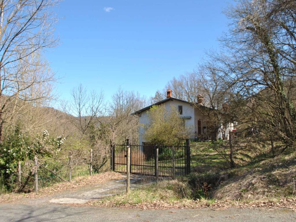 casa indipendente voltaggio val morosne localita' 