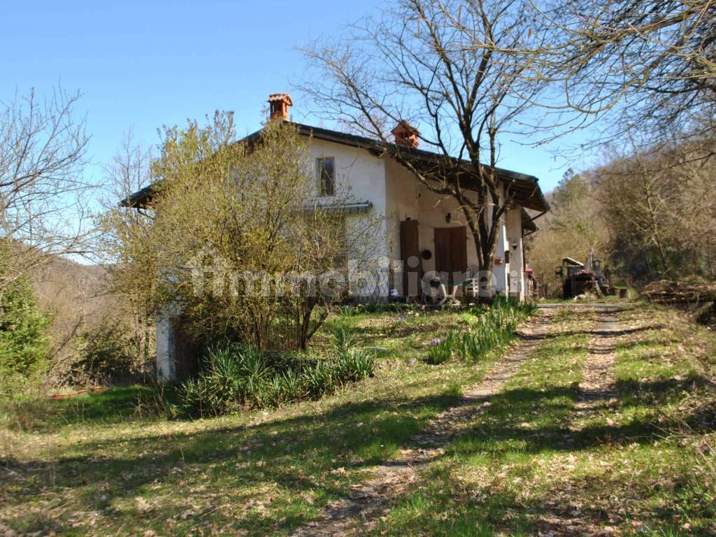 casa indipendente voltaggio val morosne localita' 