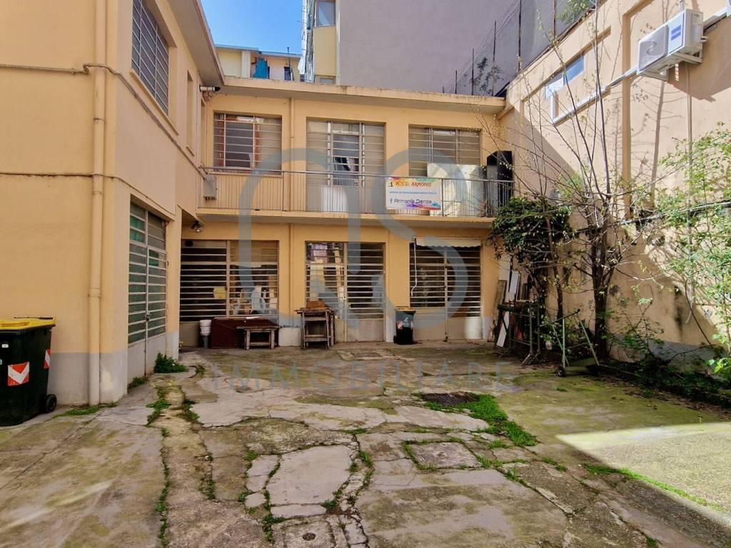 Cortile condominiale