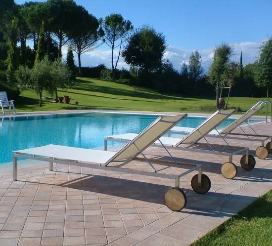 giardino-con-piscina-a-Siena-51-550x498.jpg
