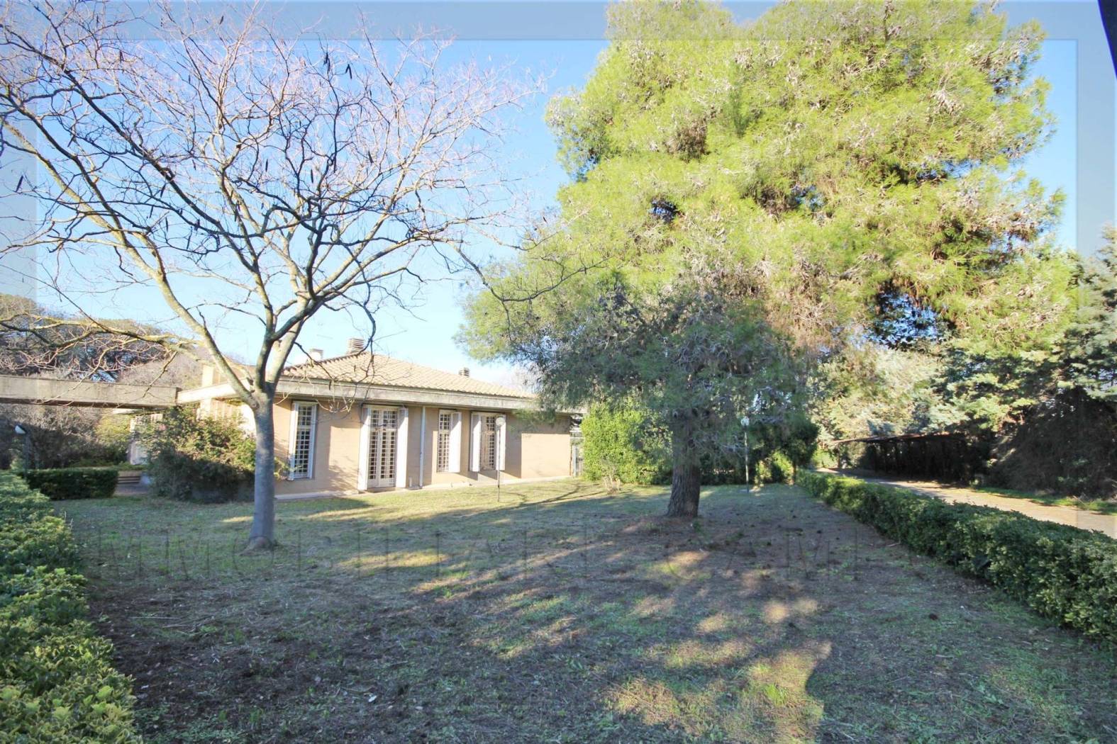 Villa in vendita a Roma