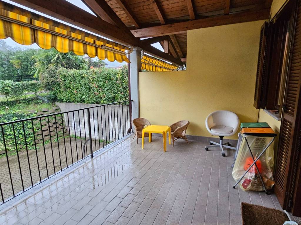 Villa a schiera a Ternate