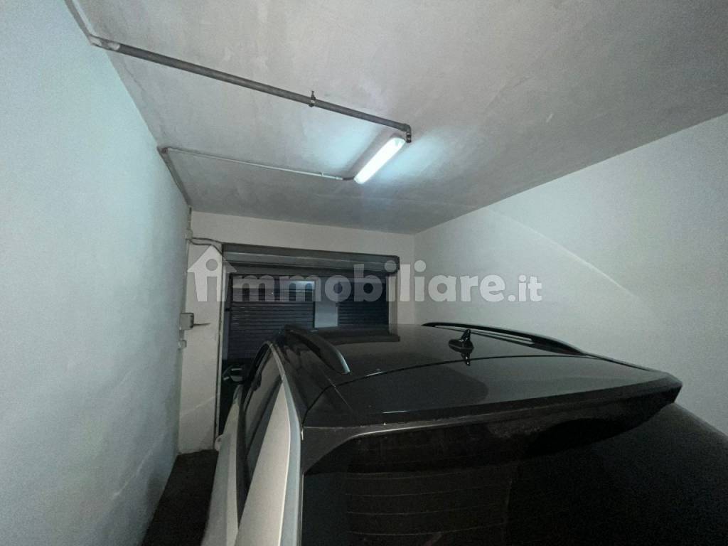 vendesi box auto napoli colli aminei  14