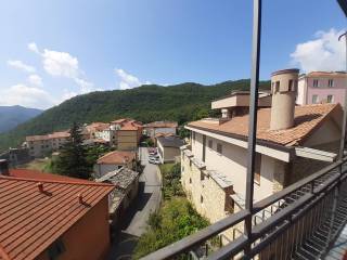 Foto - Vendita Trilocale, buono stato, Borghetto d'Arroscia, Riviera dei Fiori