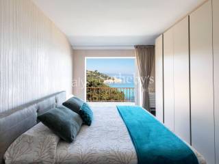 Seaview double bedroom