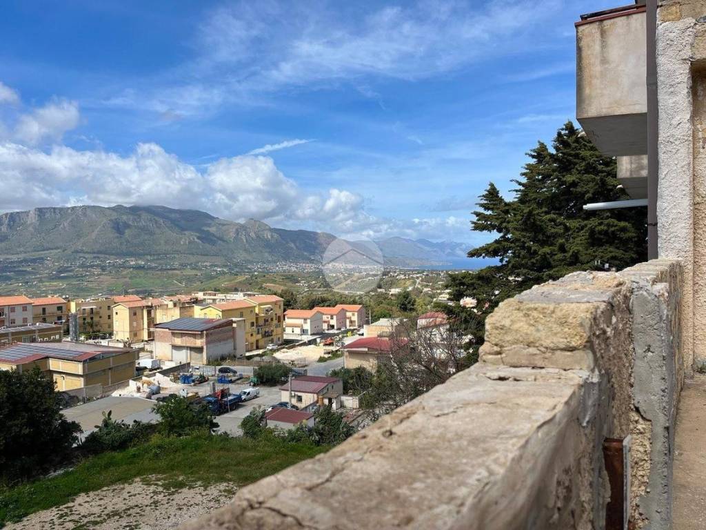 Terratetto unifamiliare via ugo foscolo 15, semicentro, alcamo
