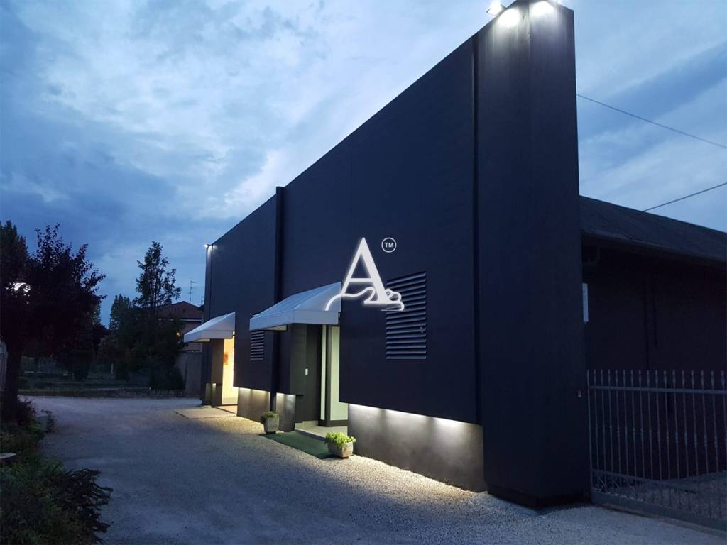 Capannone Strada Statale Transpolesana, Villa Bartolomea, Rif