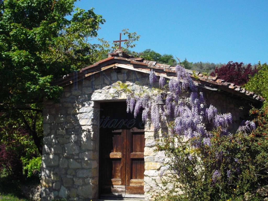 Pornanino Chapel Exterior