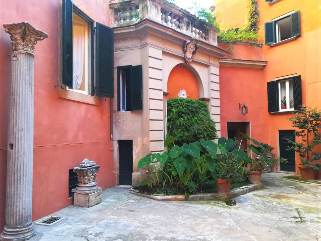 Cortile del Palazzo d'epoca