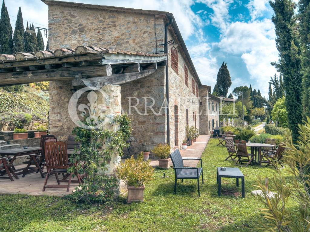 Casale con piscina nel Chianti