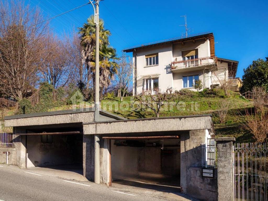 Casa vicino a Cernobbio con giardino