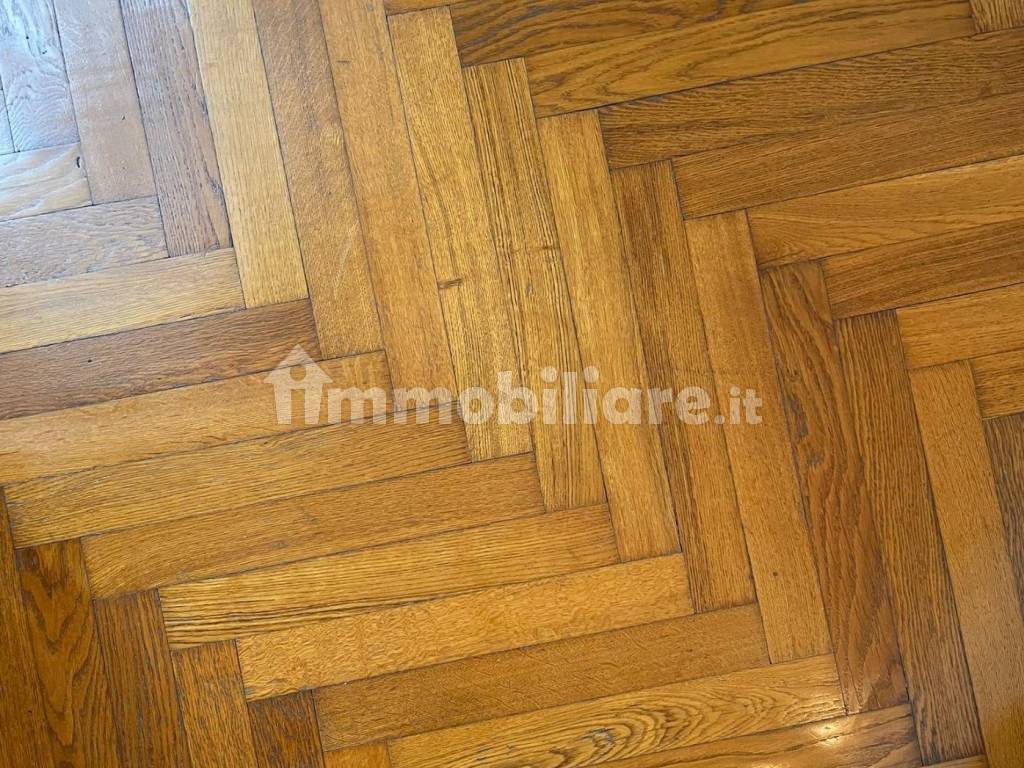 PARQUET