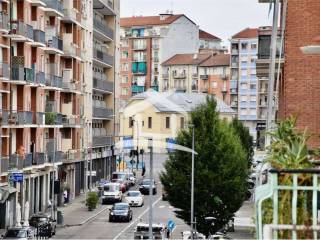 AFFACCIO BALCONE