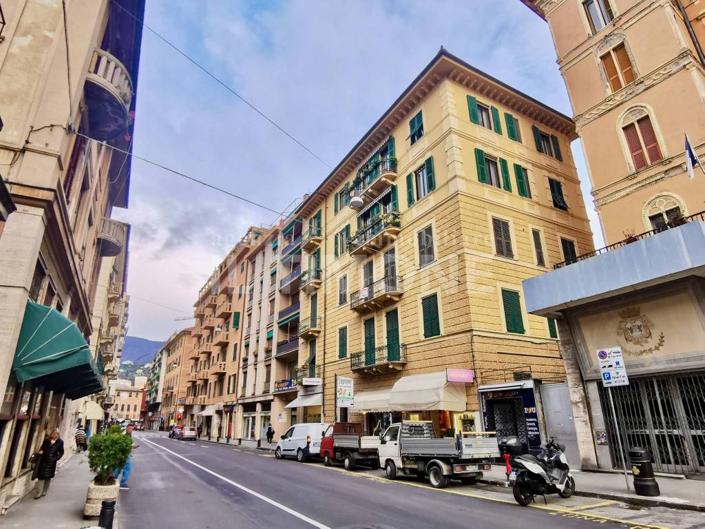 appartamento in centro-vendita-rapallo-da ristrutt