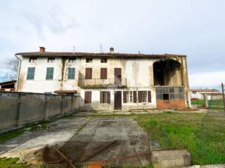 Foto - Vendita casa, giardino, Borgo San Martino, Monferrato