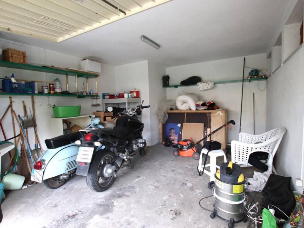 garage