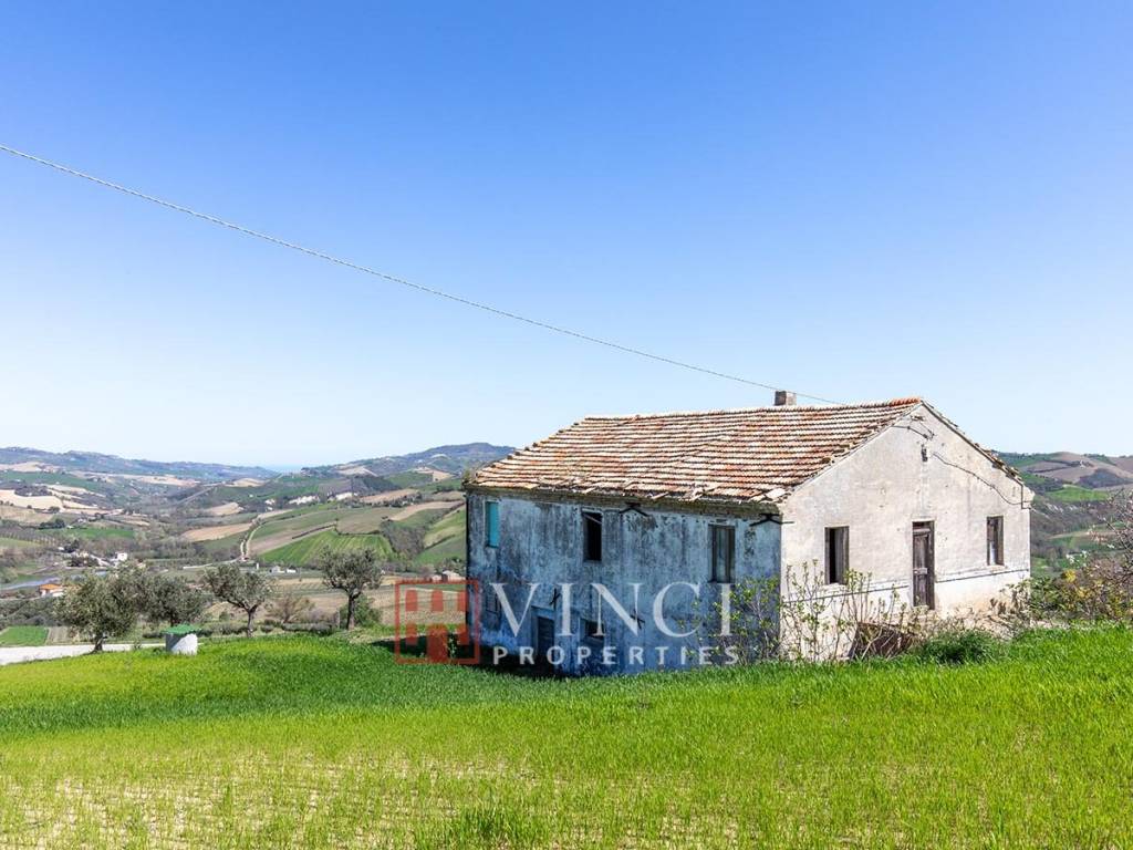 Casale in vendita nelle Marche