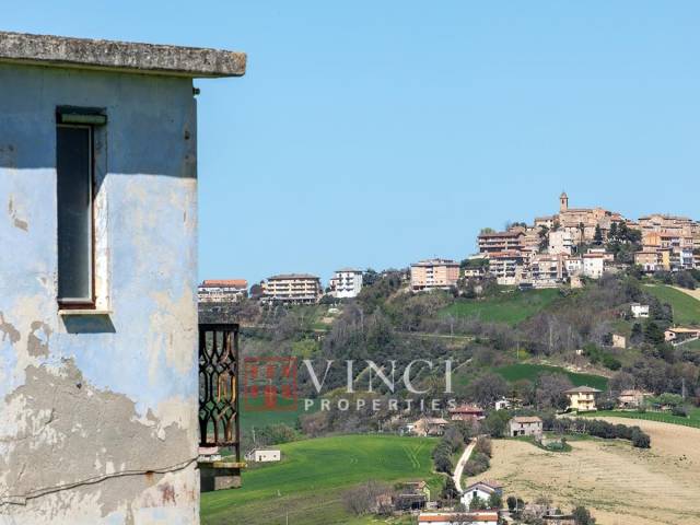 Farmhouse for sale Marche sea view