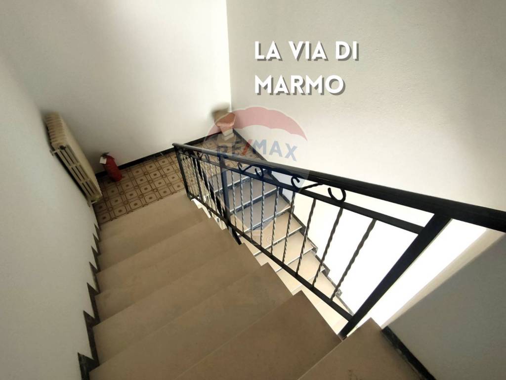 Scala al piano superiore