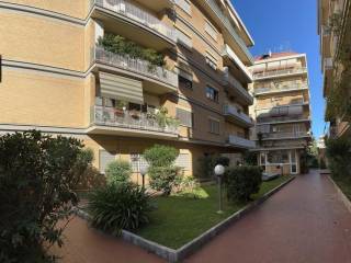 Cortile condominiale