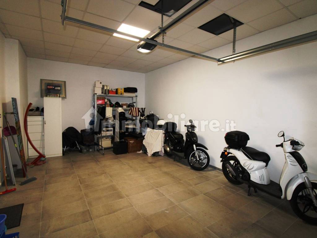 garage