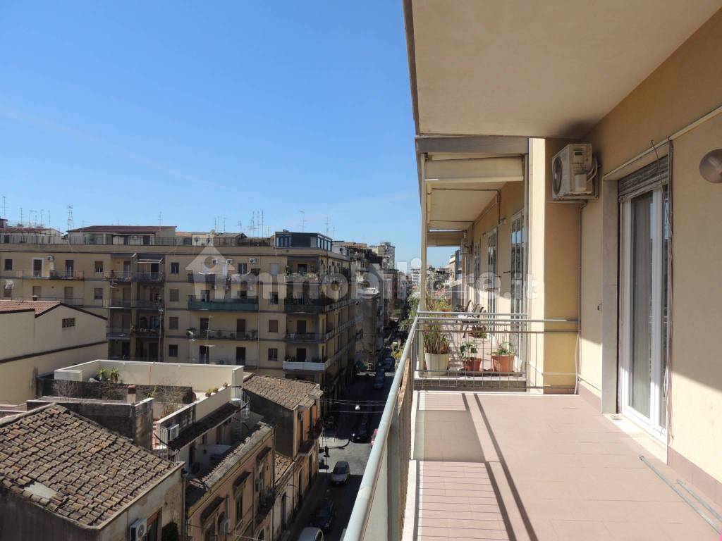 balcone terrazzato