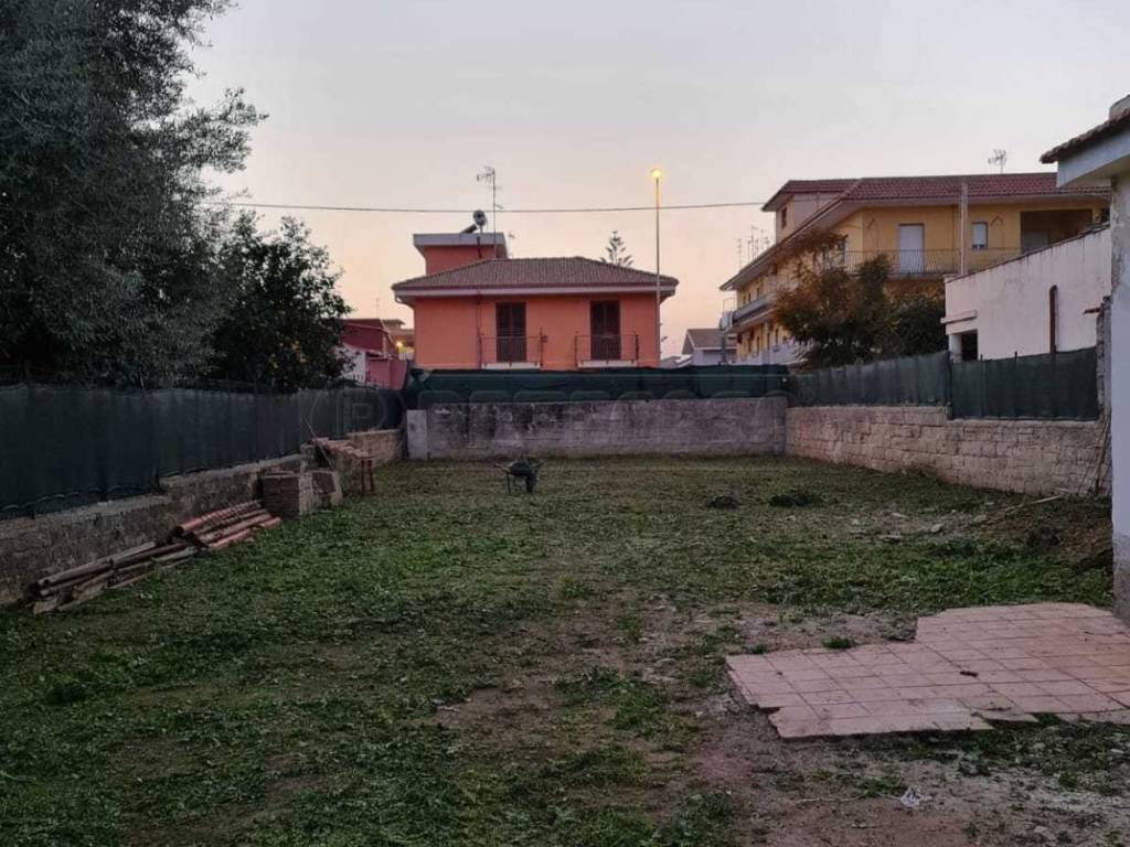 VILLA IN VIA AIDONE (30).jpeg