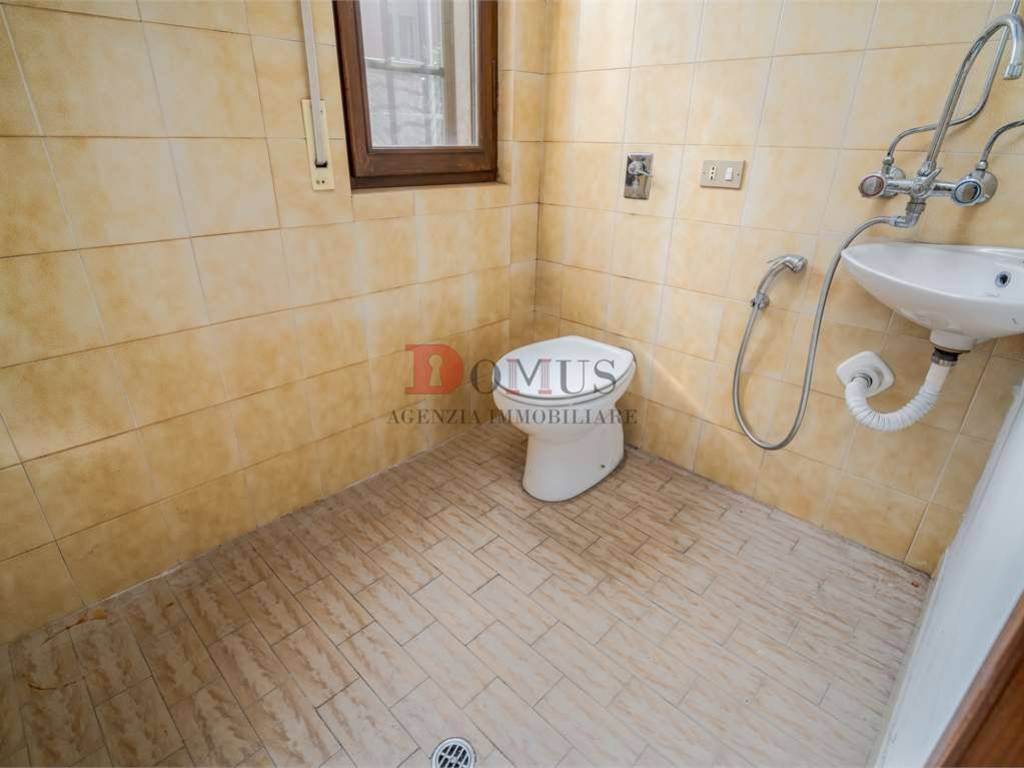 Bagno negozio