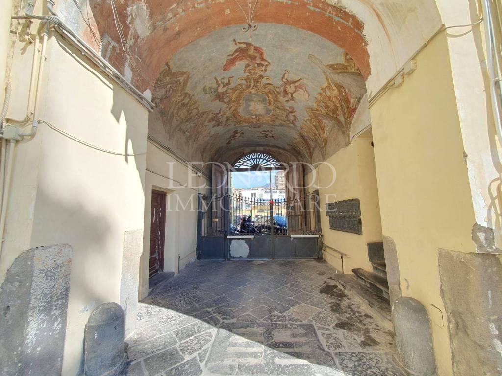 INGRESSO PALAZZO