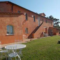 giardino Scarlino Follonica mare