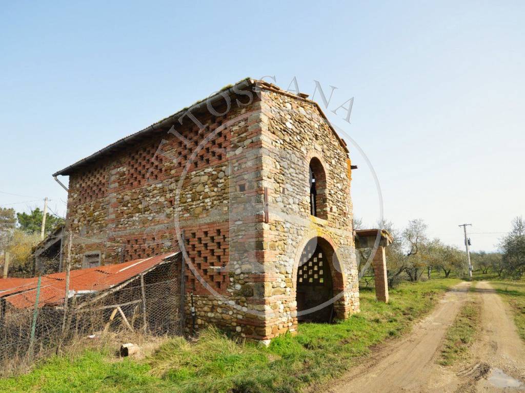 COMPLESSO RURALE Chianti fiorentino