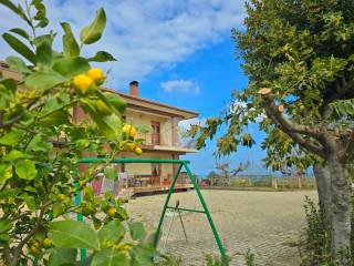 villa bifamiliare - spazi esterni e vista (20)