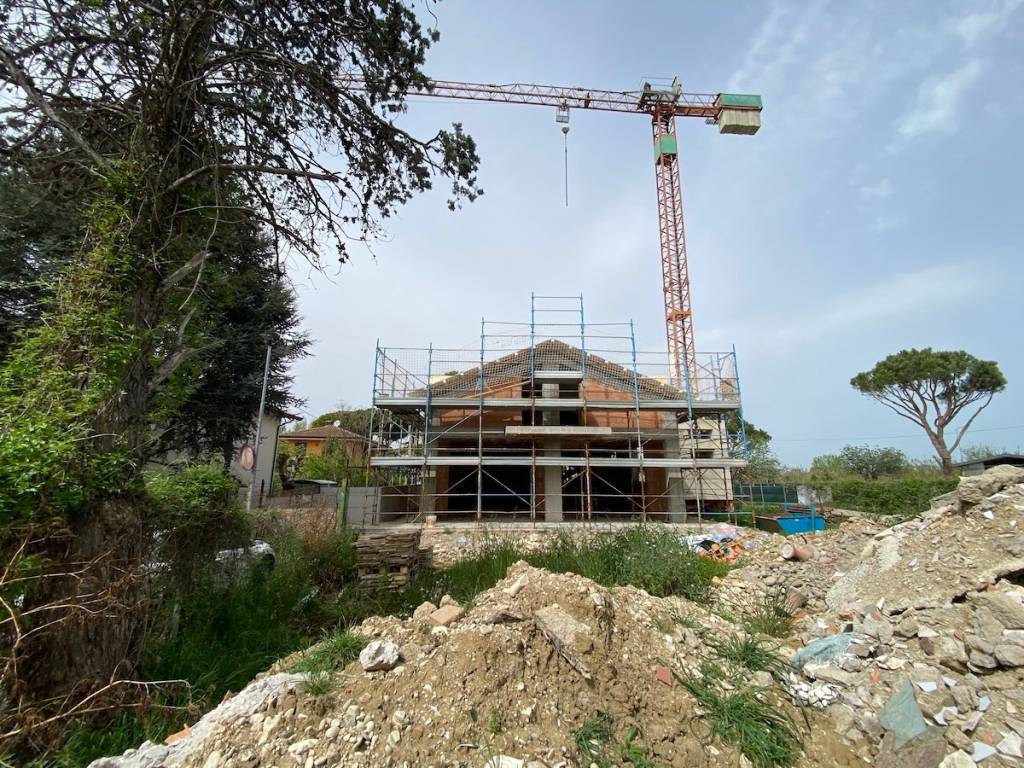 cantiere in essere