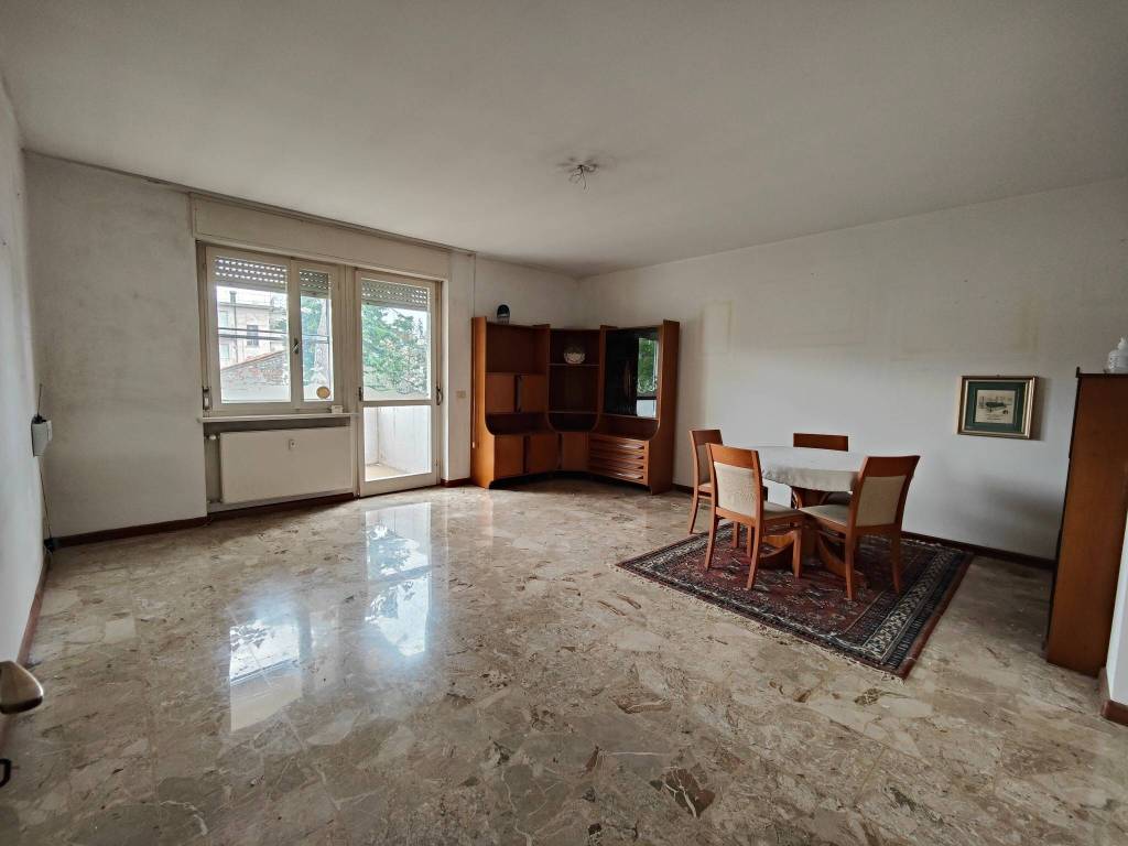 Sale Apartment in via Marghera 28. Udine. Good condition, second floor