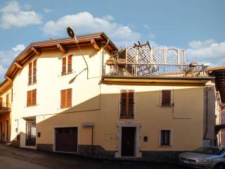 Foto - Si vende Appartamento con terrazzo, Lago di Como, Carlazzo
