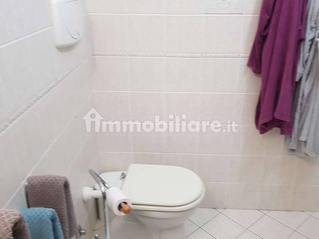 bagno piano primo