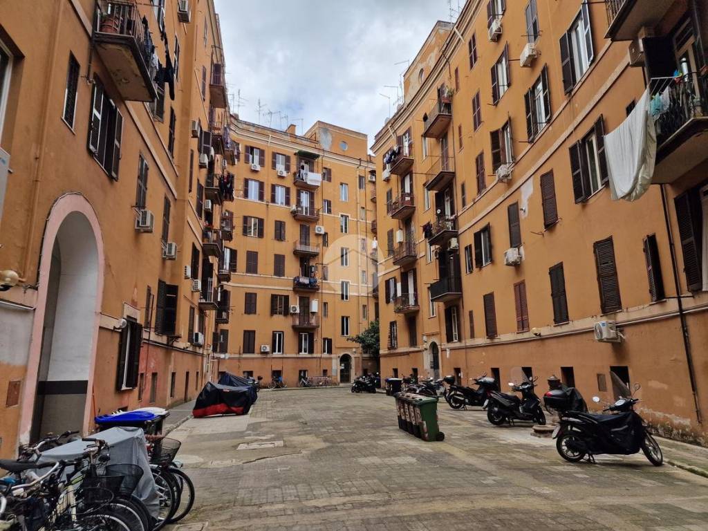Vendita Appartamento Roma Monolocale In Viale Dello Scalo San Lorenzo vendita-appartamento-roma-monolocale-in-viale-dello-scalo-san-lorenzo