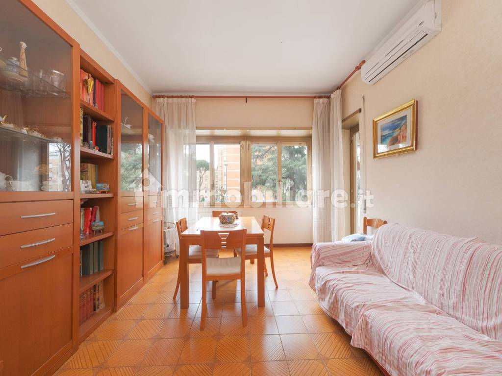 Vendita Appartamento Roma. Quadrilocale in via Luigi Bellardi. Da ...