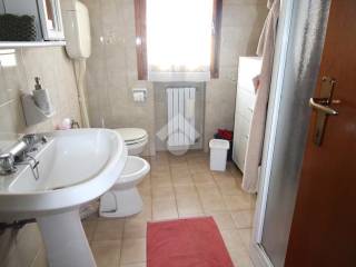 8 Bagno c/doccia