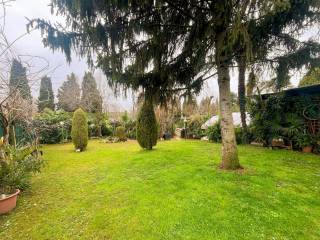 Foto - Vendita casa, giardino, Monzambano, Lago di Garda