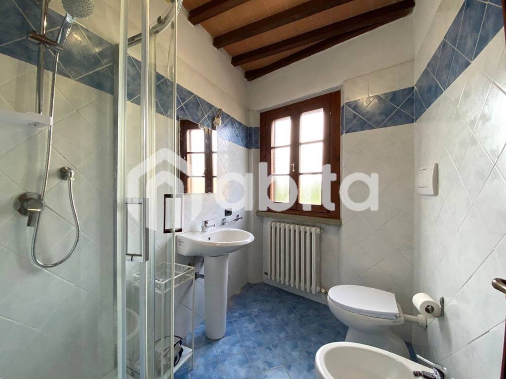 33 BAGNO